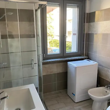 Апартаменты Adua Ospedale S Andrea Clinica Santa Rita Верчелли