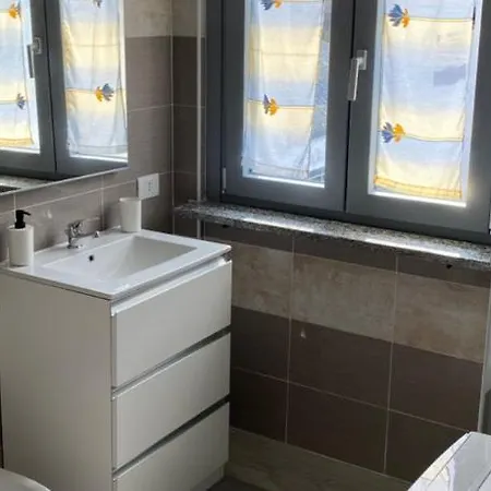 Adua Ospedale S Andrea Clinica Santa Rita * Vercelli